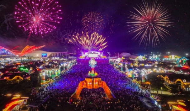 開(kāi)啟“歡動(dòng)”模式！第34屆青島國(guó)際啤酒節(jié)在金沙灘啤酒城盛大開(kāi)幕